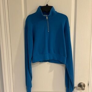 Aritzia TNA Airy Quarter Zip Sweatshirt Size Small